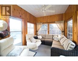 12 Paxton DRIVE - 12