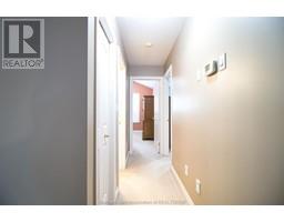 12 Paxton DRIVE - 27