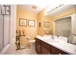 12 Paxton DRIVE - 28