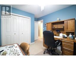12 Paxton DRIVE - 30