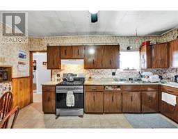 10234 Cedar Hedge LINE - 32