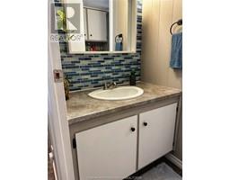 104 Essex COURT - 13