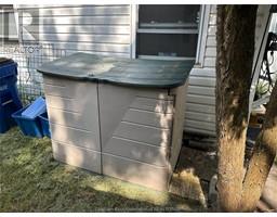 104 Essex COURT - 20