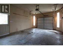 35 Windfield CRESCENT - 32