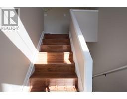 35 Windfield CRESCENT - 7