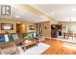 87 Smithfield CIRCLE - 11