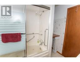 12 FREDA STREET - 22