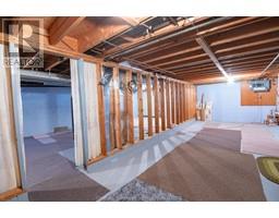 12 FREDA STREET - 28