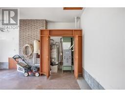 36 Bridle Path ROAD - 48