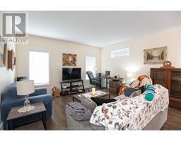 28 LEISURE LANE - 11