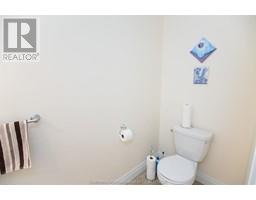 28 LEISURE LANE - 18