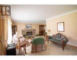 483 SYDENHAM STREET - 4