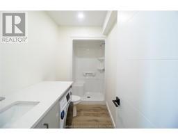 91 Adelaide STREET - 26
