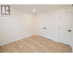 91 Adelaide STREET - 28