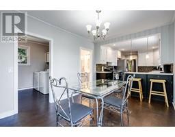 232 Chatham STREET South - 14