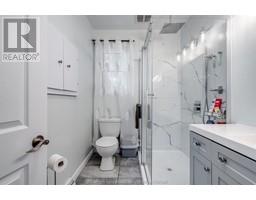 232 Chatham STREET South - 17