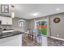 161 Churchill Park ROAD - 27