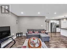 161 Churchill Park ROAD - 29