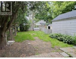35 Alexandra AVENUE - 23