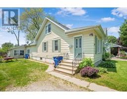 224 Joseph STREET - 4