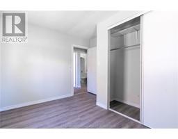 264 Delaware AVENUE - 12
