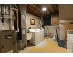 485 RICHMOND STREET - 16