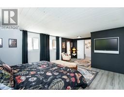 61 DELAWARE AVENUE - 24