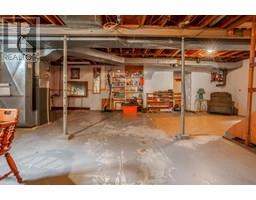 37 Simonton DRIVE - 32
