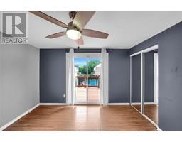 73 MARION AVENUE - 18