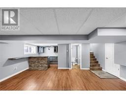 73 MARION AVENUE - 24