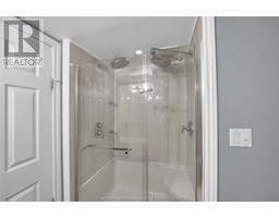 73 MARION AVENUE - 32