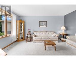 16 Dejonge PLACE - 6