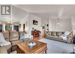 44 Richard STREET - 18