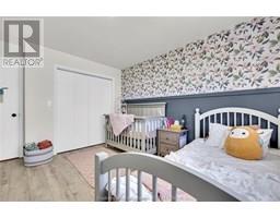 44 Richard STREET - 24