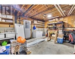 44 Richard STREET - 34
