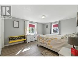 19089 Hill ROAD - 17