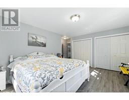 19089 Hill ROAD - 18