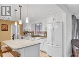 33 Sylvester DRIVE - 17