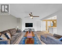 33 Sylvester DRIVE - 22