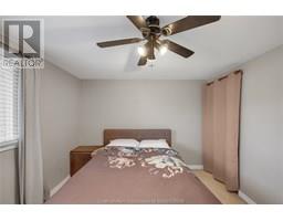 33 Sylvester DRIVE - 32