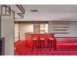 33 Sylvester DRIVE - 35