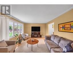 33 Sylvester DRIVE - 9
