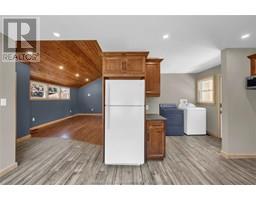 192 John STREET East - 12