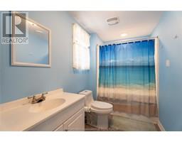 227 Bristol DRIVE - 26