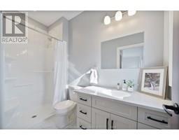 339 OAK STREET West - 16