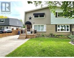 132 Berry STREET - 3