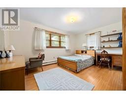 73 Phair AVENUE - 11