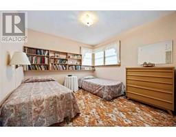 73 Phair AVENUE - 14