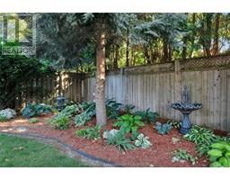 76 GARDEN Path - 45