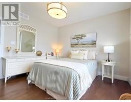 7 Tracy DRIVE - 34